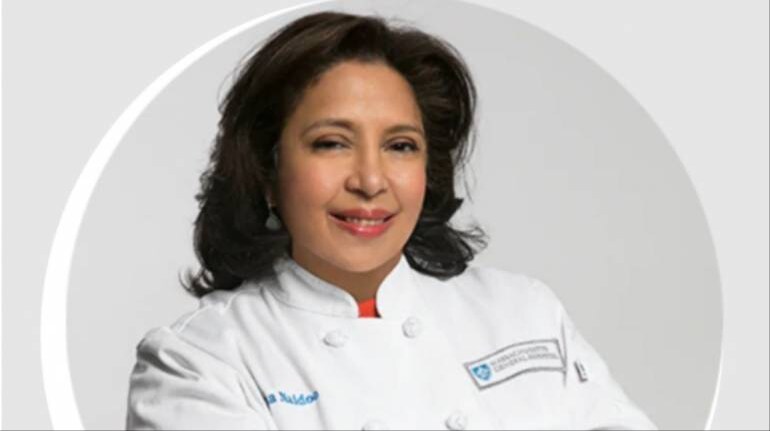 Harvard expert Uma Naidoo studied 'brain foods' for over 20 years. Here's her top 5 breakfast options