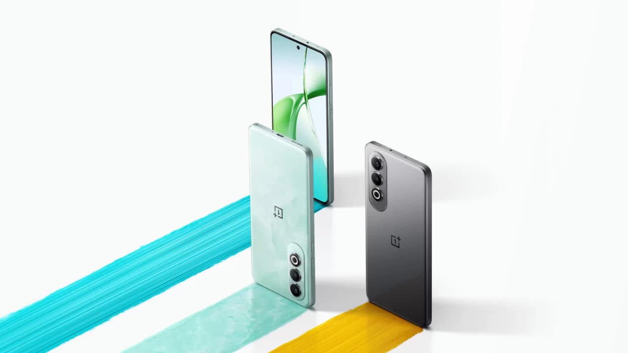 You can use the OnePlus Nord CE4 phone even with wet hands, thanks to the aqua touch feature that’s also available on the pricier OnePlus 12.