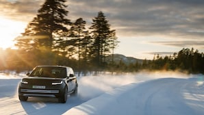 Range Rover Electric undergoes pre-production test runs in the snow