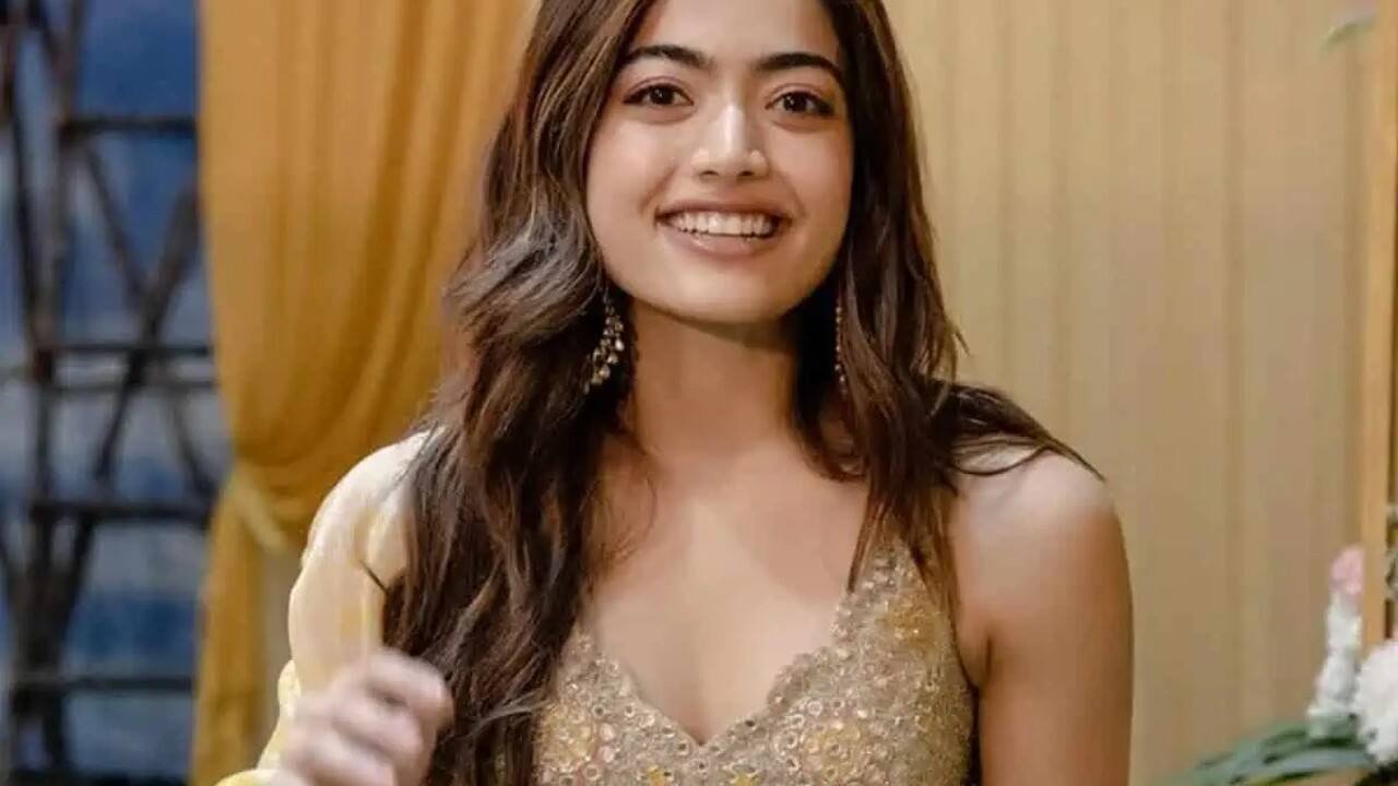 Rashmika Mandana shares pictures of her cozy celebrations on her film sets