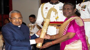 President Murmu conferring Padma Awards 2024