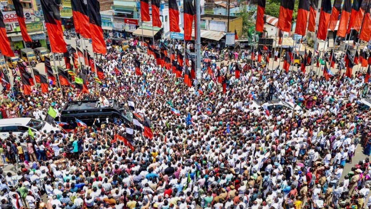 Dynastic politics: DMK is worst offender, but others are not entirely innocent