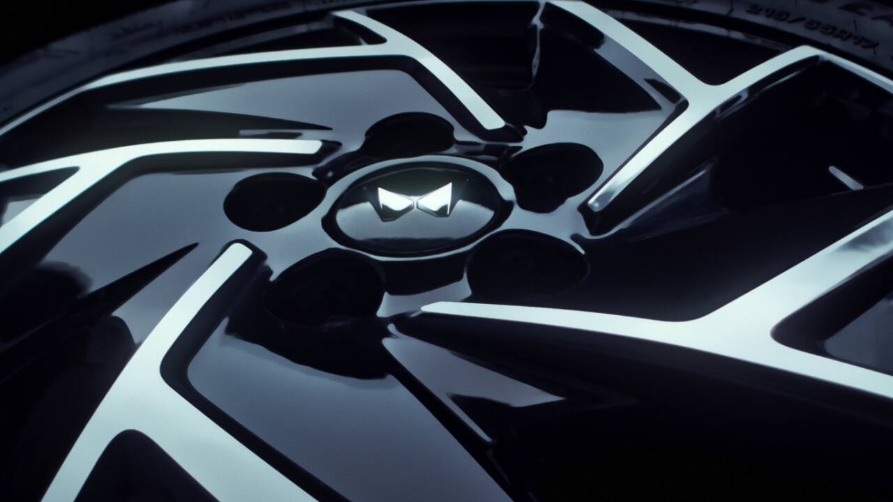 Currently, Mahindra offers a choice of 6-speed manual and 6-speed automatic on all engines.