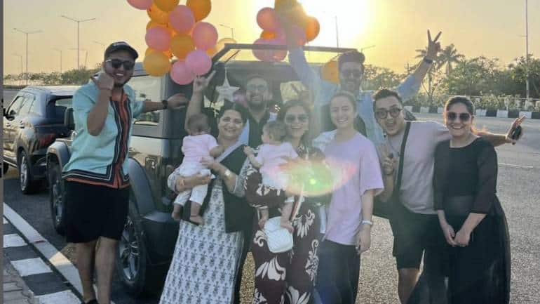 Rubina Dilaik takes twin daughters Edhaa and Jeeva to Chandigarh ...