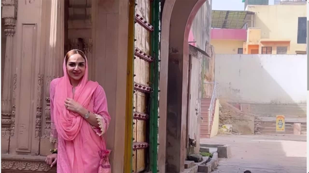 Lok Sabha Polls 2024: Esha Deol, sister Ahana and Vaibhav Vohra visit Mathura; bat for Hema Malini's victory as they praise the development in the constituency