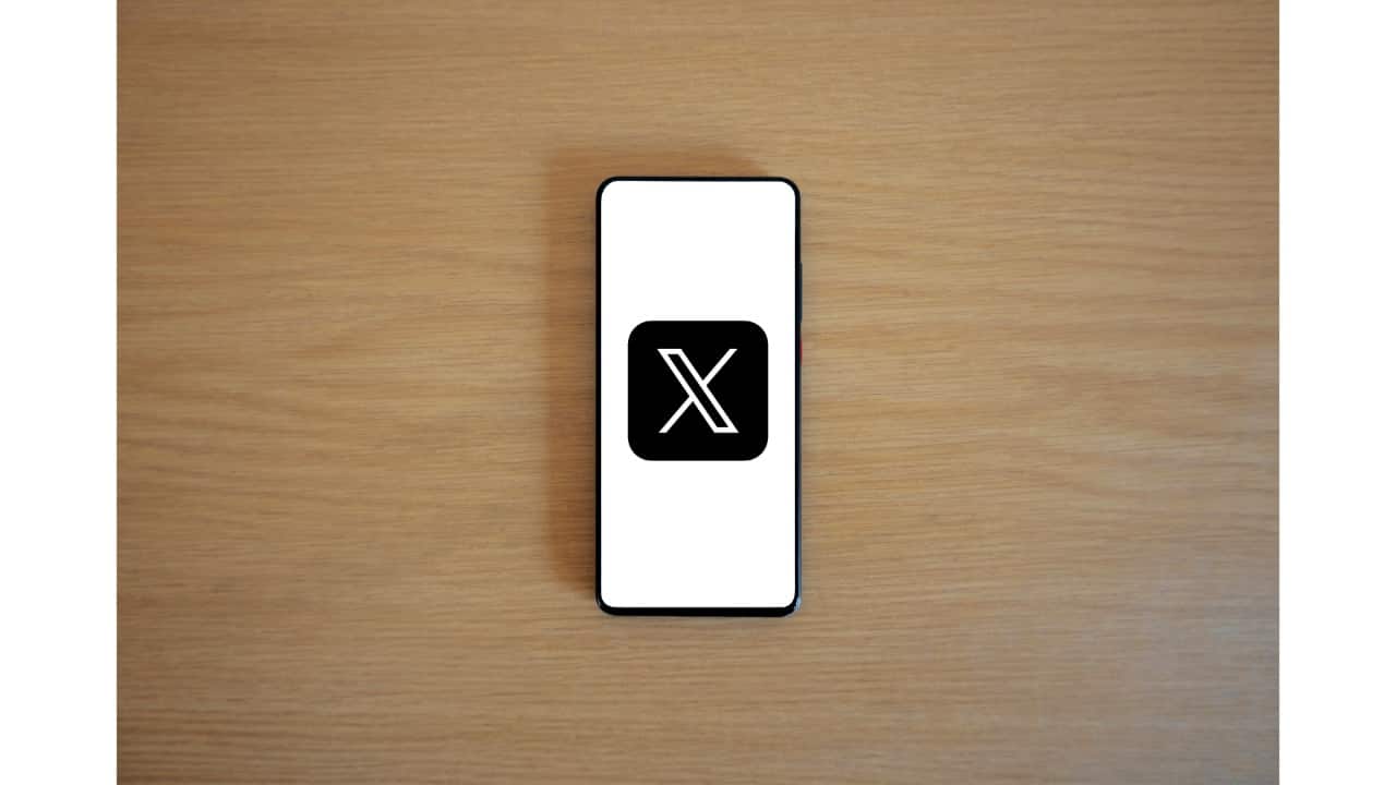 X removes the ability to hide blue ticks: Key details