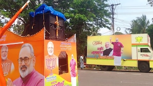 Lok Sabha Elections: Rajeev Chandrasekhar hits Thiruvananthapuram streets for roadshow | Snapshots