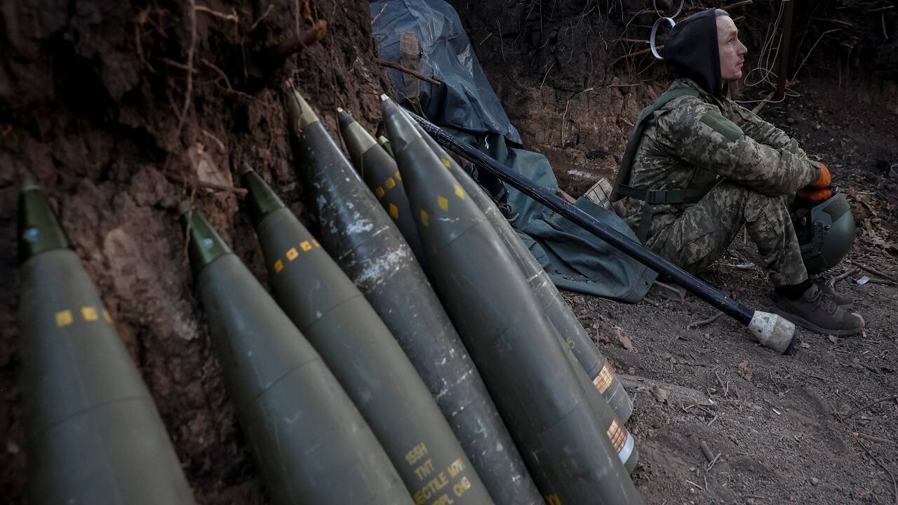 US preparing $1 billion weapons package for Ukraine, officials say - Vimarsana News