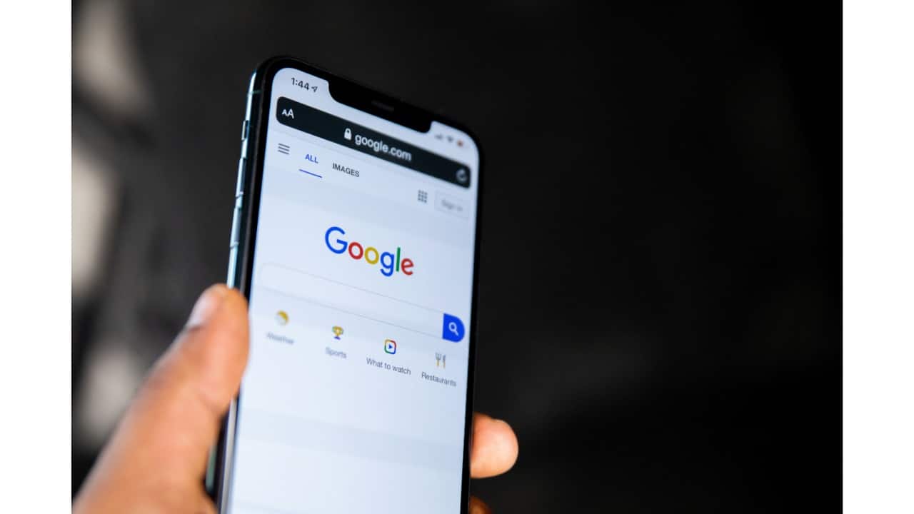 Here's how much money Apple got from Google for allowing Search to be default engine on iPhones - Vimarsana News