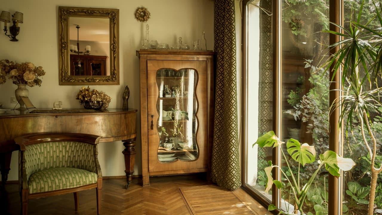 How to include retro decor (vintage pieces) into a modern home