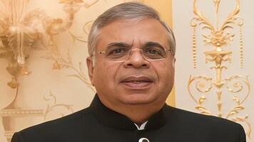 Targeting $50 bn valuation for IIHL's BFSI portfolio by 2030; hopeful of quick IRDAI nod for RCap buyout: Ashok Hinduja