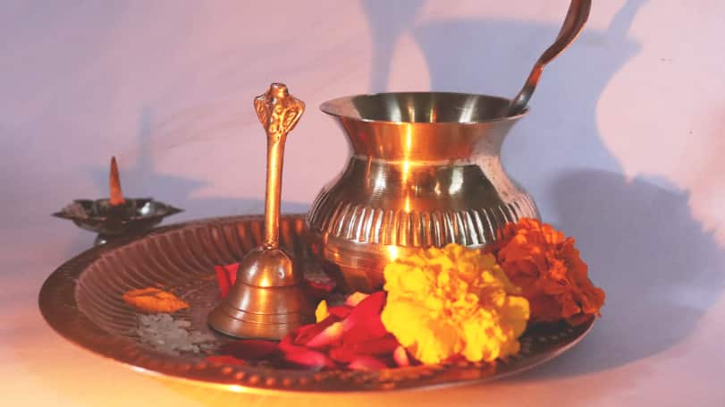 Which Hindu God or Goddess to Worship on Each Day of the Week - Vimarsana News
