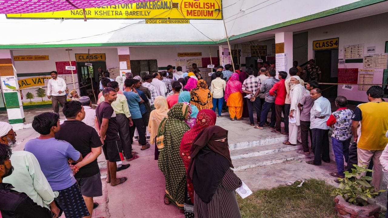 Bareilly: People wait to cast their vote for the 3rd phase of Lok Sabha elections, in Bareilly, Tuesday, May 7, 2024. (PTI Photo/Arun Sharma)(PTI05_07_2024_000062B)