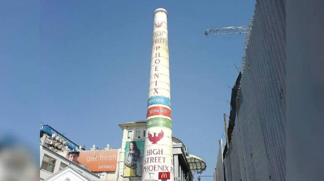 The Phoenix Mills Number of large-cap funds holding the stock: 6 Sample of large-cap funds holding the stock: Motilal Oswal Large Cap, HSBC Large Cap and Bandhan Large Cap The Phoenix Mills Number of large-cap funds holding the stock: 6 Sample of large-cap funds holding the stock: Motilal Oswal Large Cap, HSBC Large Cap and Bandhan Large Cap