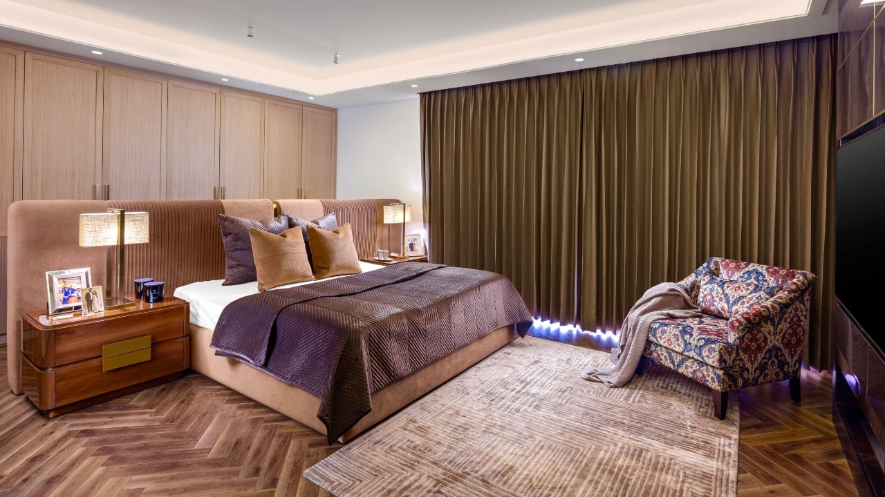 Bedside table designs: Here's how you choose and arrange bedside tables for your bedroom