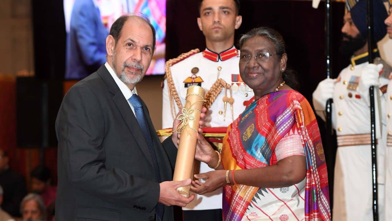 Padma Bhushan in Literature &amp; Education is presented to Hormusji N. Cama by President Droupadi Murmu. He has played a significant role in the propagation of Indian languages, especially Gujarati. Through the organization of book fairs and other events, Shri Cama has been promoting reading habits among the public.