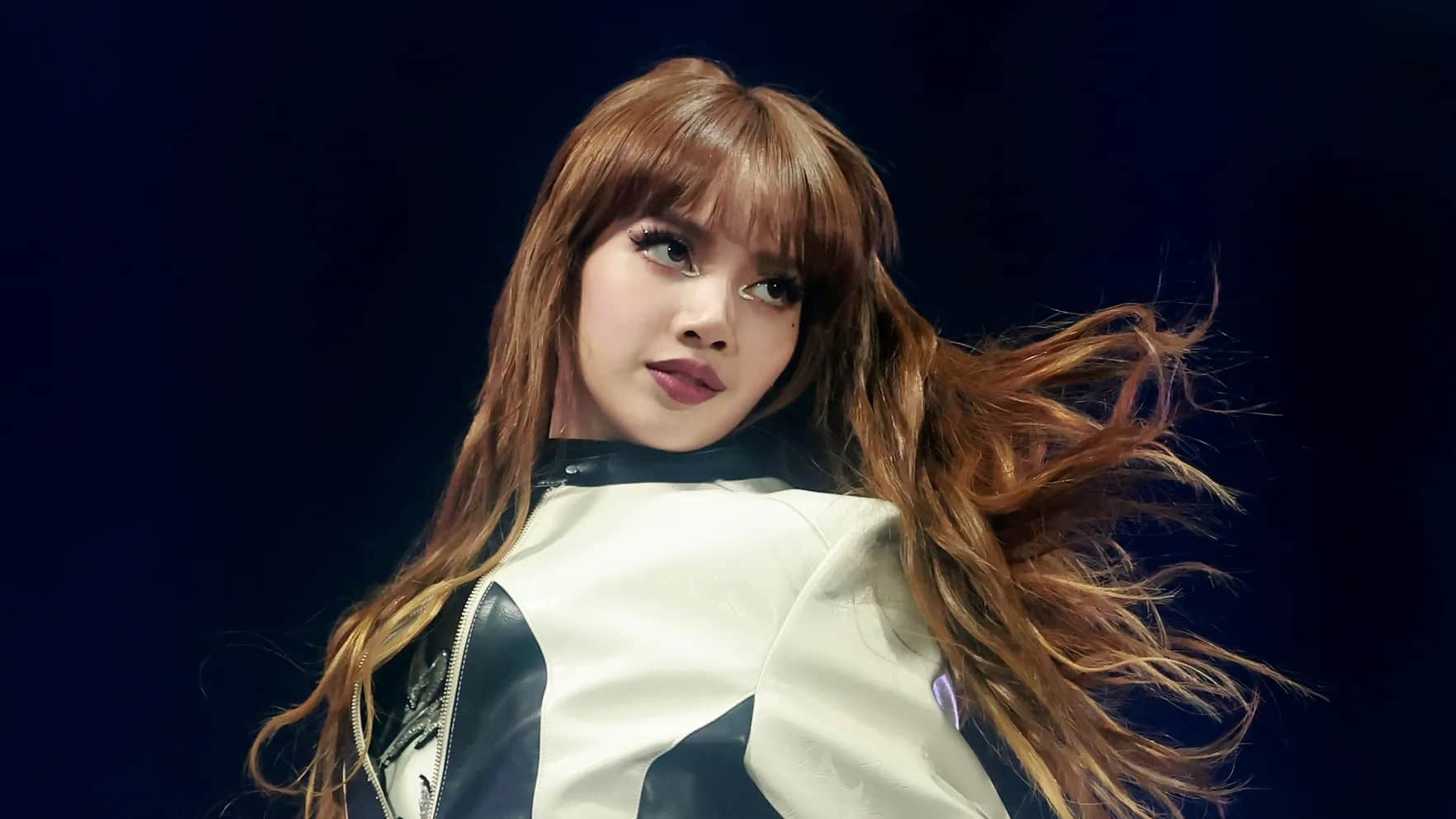 BLACKPINK’s Lisa recalls her trainee days; says, 'I secretly cried in ...