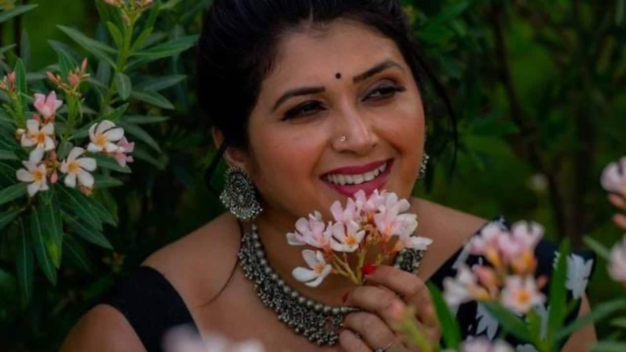 Kannada actress Pavitra Jayaram dies on the spot after accident, driver, cousin are critical: Reports