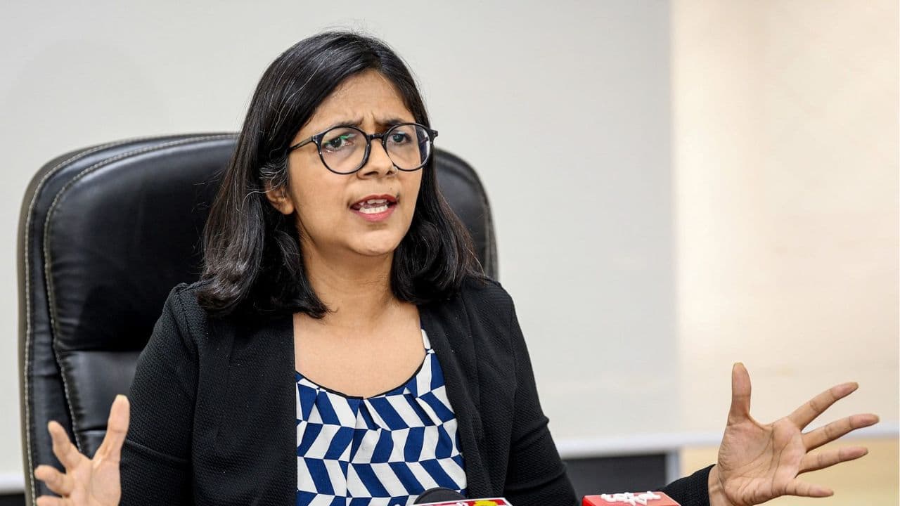 Swati Maliwal fumes at Sunita Kejriwal's social media post on Bibhav Kumar Swati Maliwal fumes at Sunita Kejriwal's social media post on Bibhav Kumar