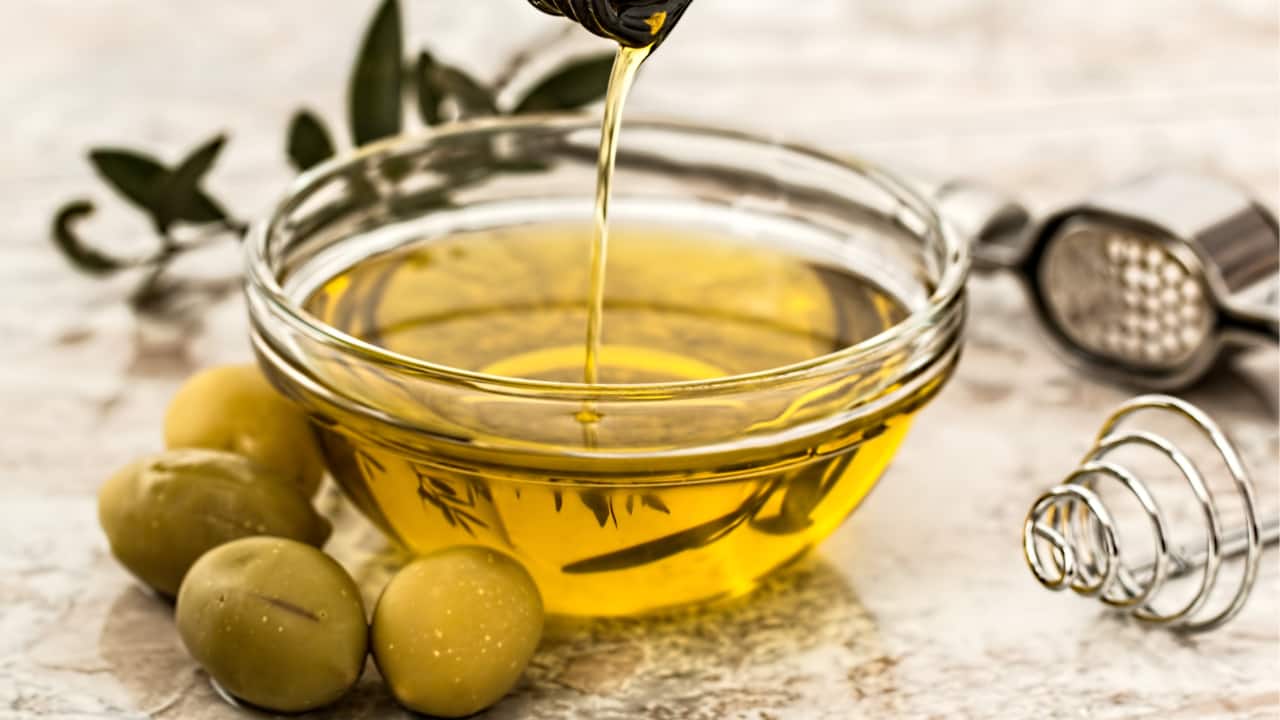 Health benefits of olive oil: Manage weight and boost brain health with this natural gem - Moneycontrol