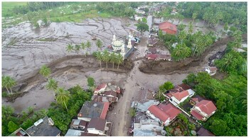 Cold lava and floods have led to a catastrophic disaster that has claimed over 40 lives in Sumatra. (AFP Photo/Indonesia Disaster Mitigation Agency)