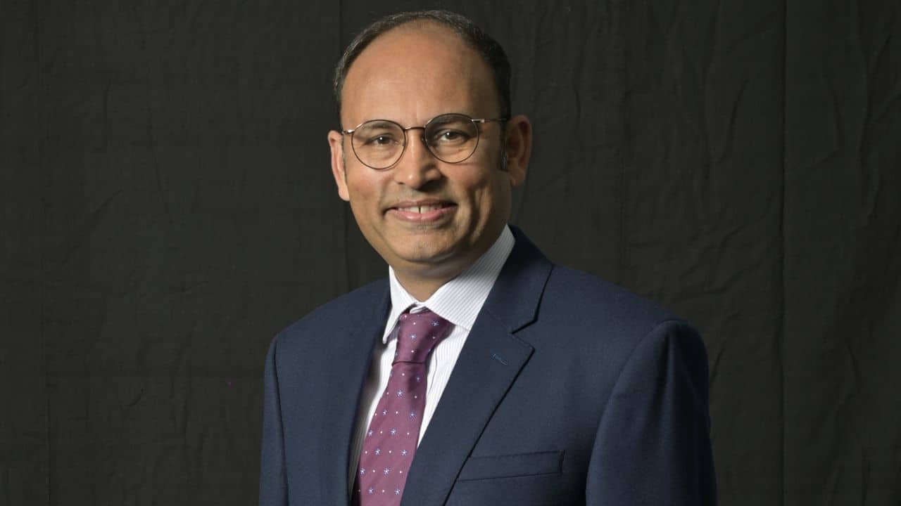 Daily Voice: This wealth manager sees double-digit growth in large-cap indices for FY25 - Vimarsana News
