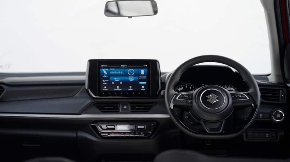 MS Swift - Blue EXT Graded.00_10_12_17.Still072 (1)