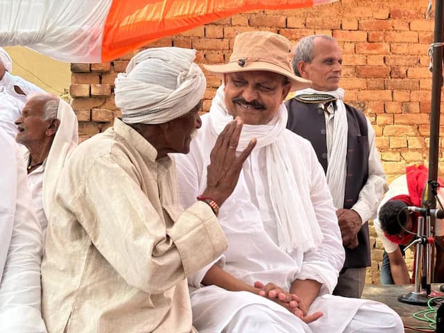 'I’m an Ansari, And I’m Not a Mafia': Afzal Ansari Plays 'Mukhtar' Sympathy Card in Fortress Ghazipur 'I’m an Ansari, And I’m Not a Mafia': Afzal Ansari Plays 'Mukhtar' Sympathy Card in Fortress Ghazipur