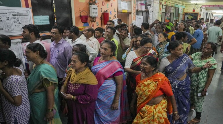 Lok Sabh Polls | Nearly 50% Voting Recorded Till 3 Pm In 57 Constituencies Of 8 States