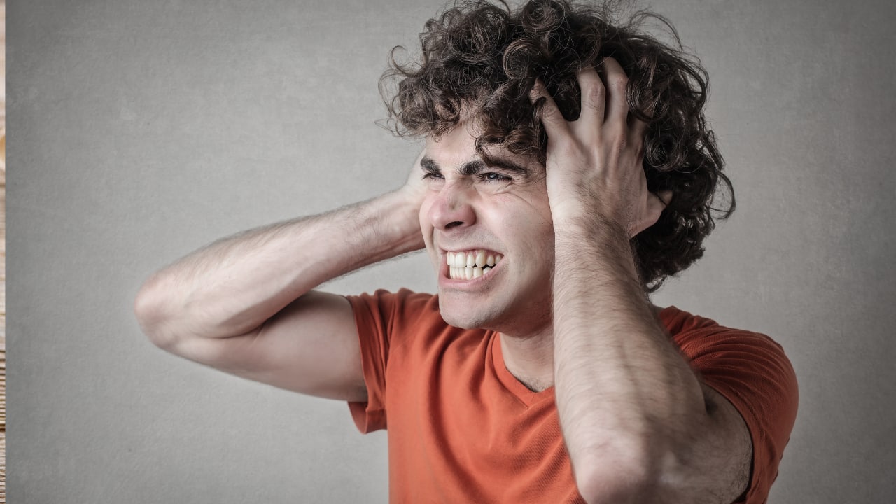 Fatigue, stress and anxiety, other dangerous signs of mental burnout and how to fight it