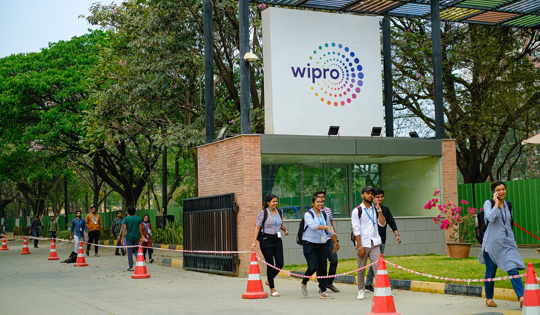 Wipro is back hiring, plans to add 10,000 - 12,000 employees in FY25