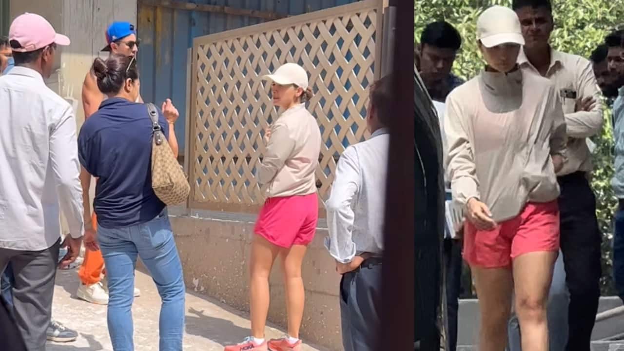 Ranbir Kapoor and Alia Bhatt inspect their under construction bungalow in Mumbai with the team of architects