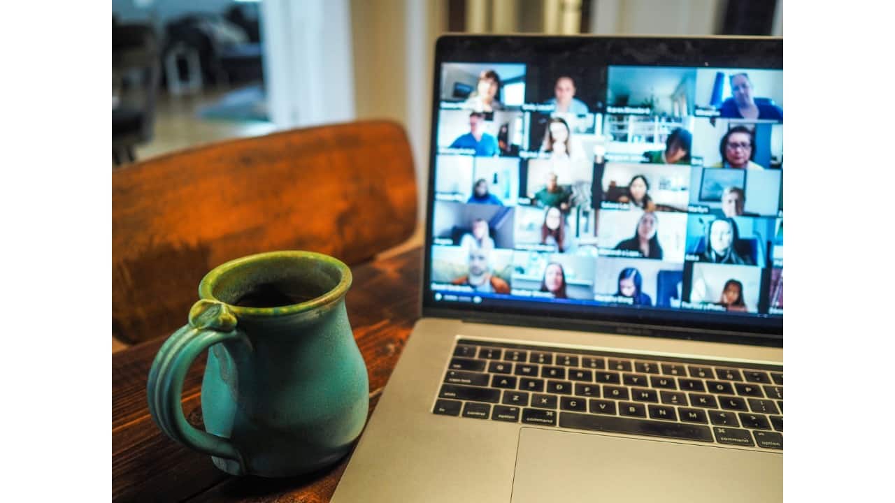 Google Meet gets a new 'Adaptive Audio' feature that syncs mics on multiple laptops - Vimarsana News