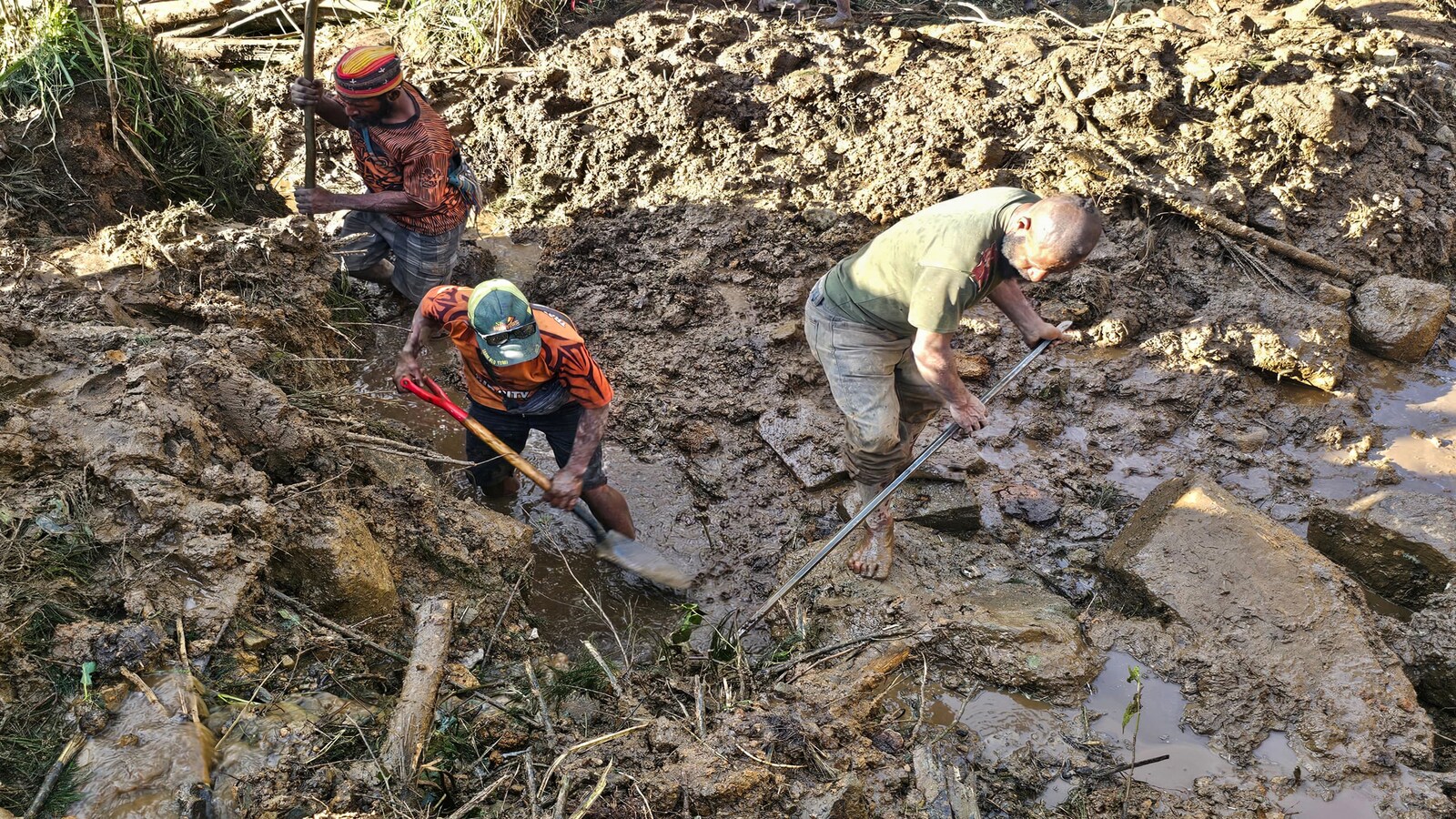 India announces $1 million for landslide-hit Papua New Guinea