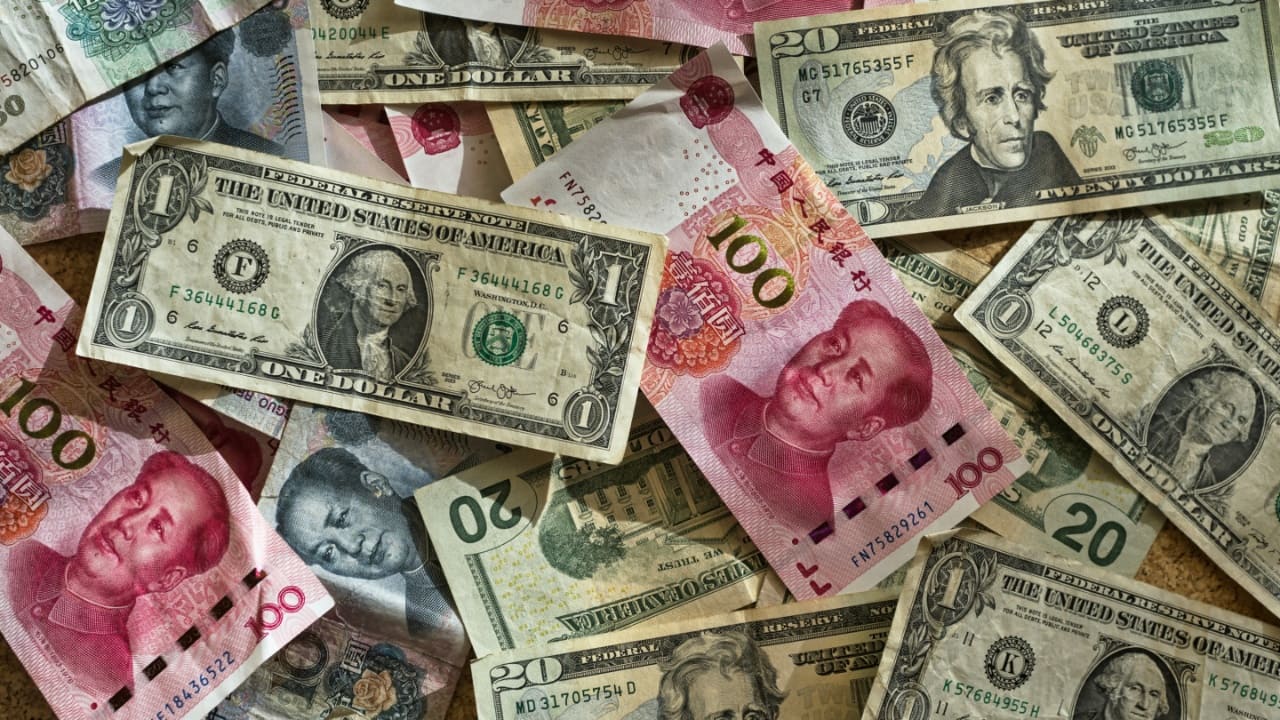 Foreign banks are snapping up short-term Indian bonds, Bank of America says