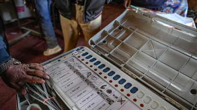 The first experimental use of an EVM took place in the Paravur Assembly constituency in Kerala in 1982