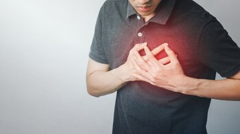 Symptoms of heart issues may include chest pain or discomfort, shortness of breath, palpitations, dizziness, fainting, and swelling in the legs, ankles, or abdomen