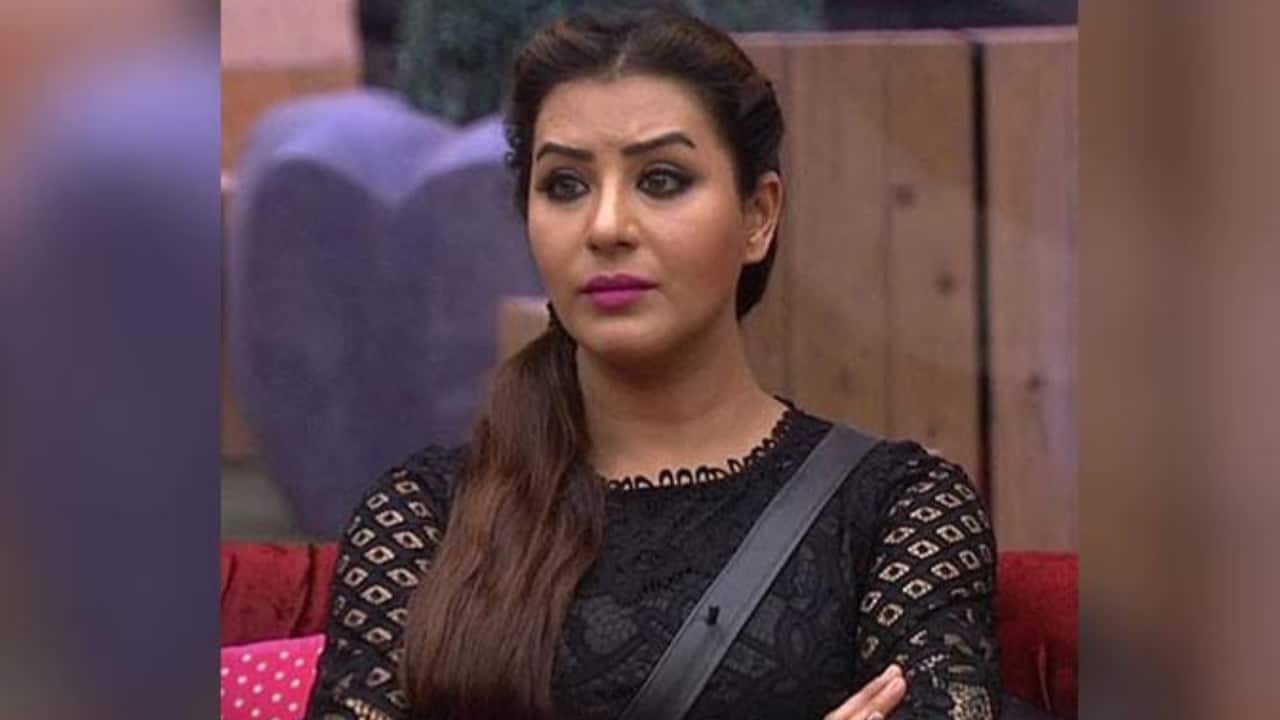 Khatron Ke Khiladi 14: Shilpa Shinde is the first contestant to get eliminated Khatron Ke Khiladi 14: Shilpa Shinde is the first contestant to get eliminated