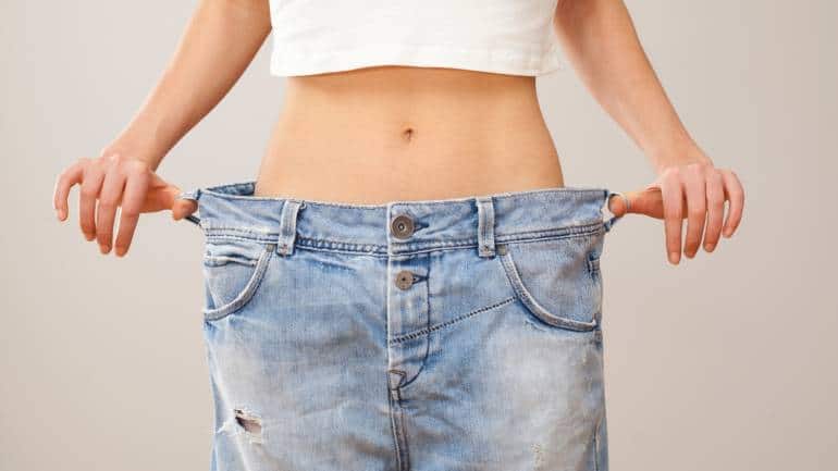 How to lose weight naturally: Boost your weight loss journey with cherries, jamun, berries, more