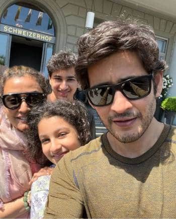 Mahesh Babu taking a selfie with his family.