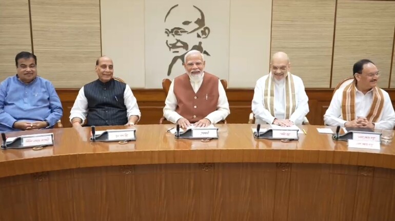 Modi Cabinet Ministers News LIVE: First Cabinet meeting today; all eyes on  portfolio allocation
