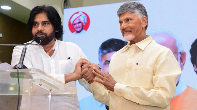 Chandrababu Naidu takes oath as Andhra CM for fourth time, Pawan Kalyan ...