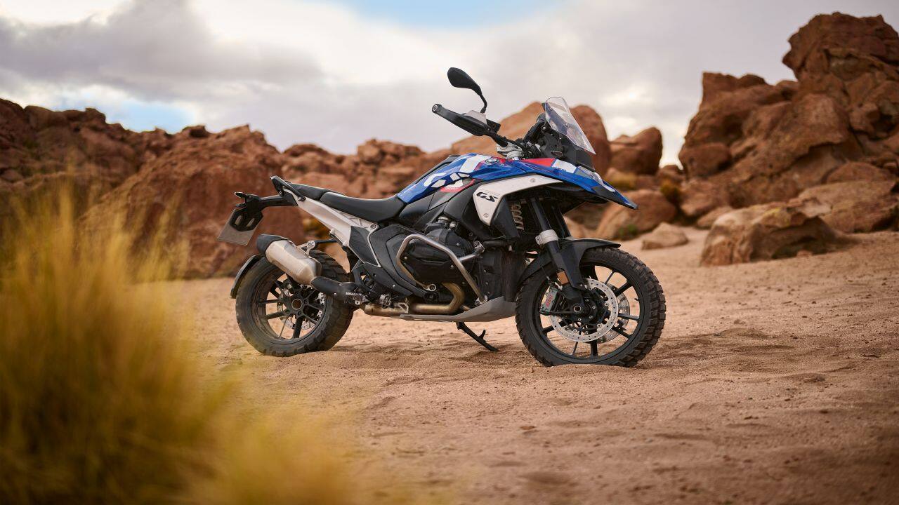 The introductory ex-showroom price of the all-new BMW R 1300 GS is Rs 20,95,000 The introductory ex-showroom price of the all-new BMW R 1300 GS is Rs 20,95,000