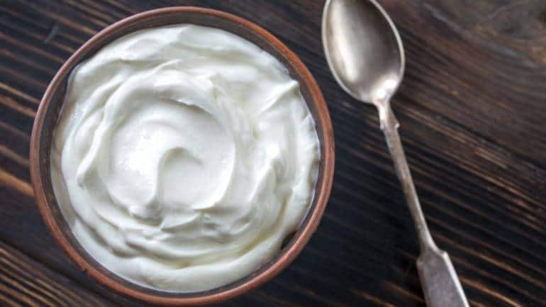 Yoghurt benefits: Eating yogurt can help in maintaining digestive health (Image: Canva)