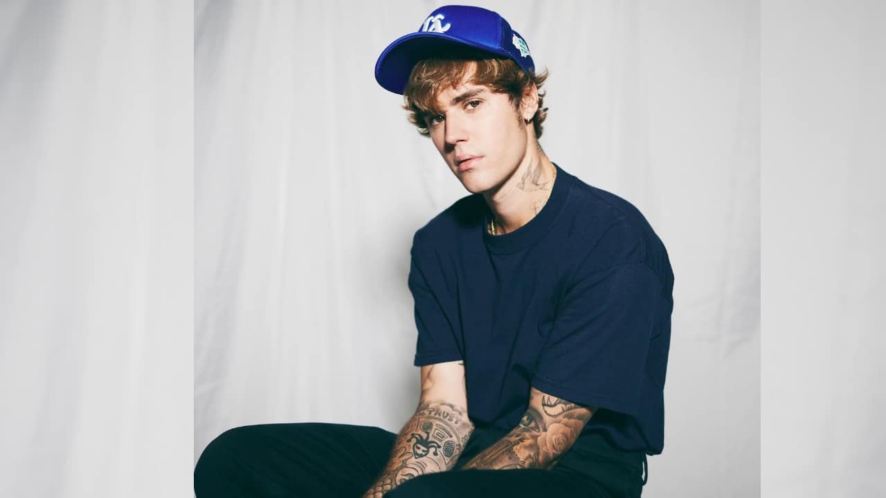 Justin Bieber bids adieu to his business manager Lou Taylor as he hires financial advisor of Johnny Depp Justin Bieber bids adieu to his business manager Lou Taylor as he hires financial advisor of Johnny Depp