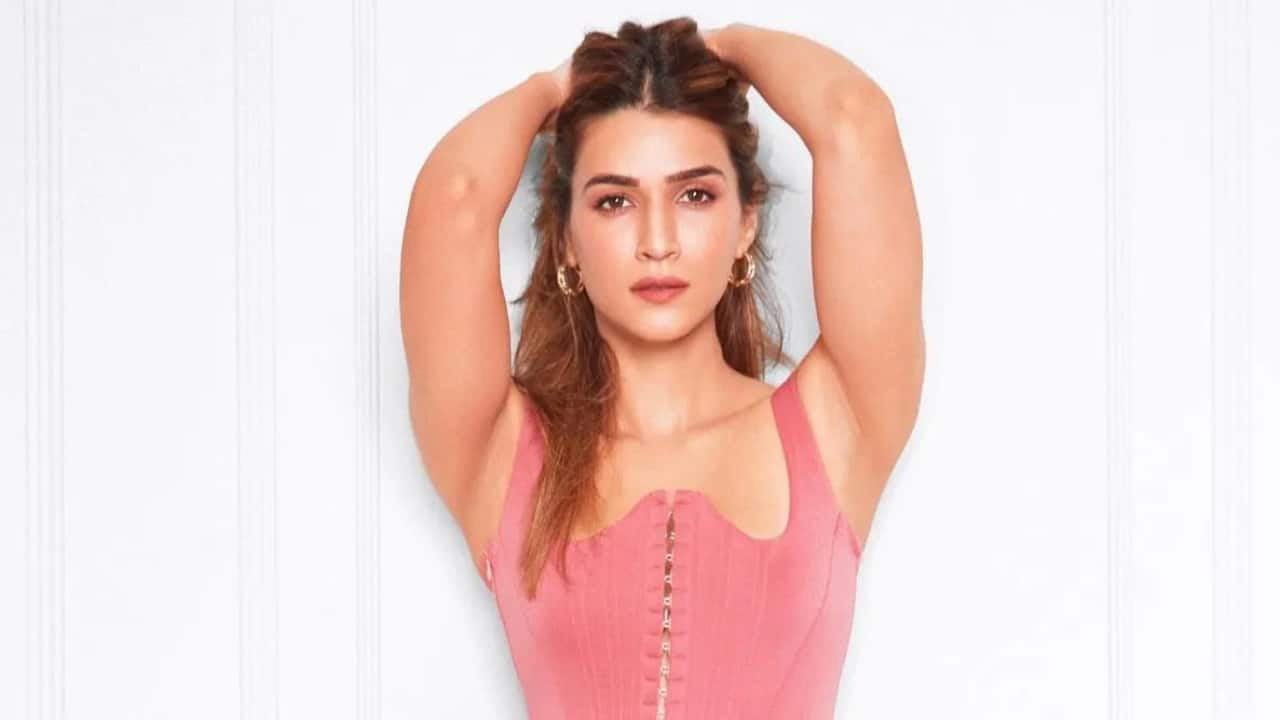 'I would like to play a complex, grey character,'  says Kriti Sanon