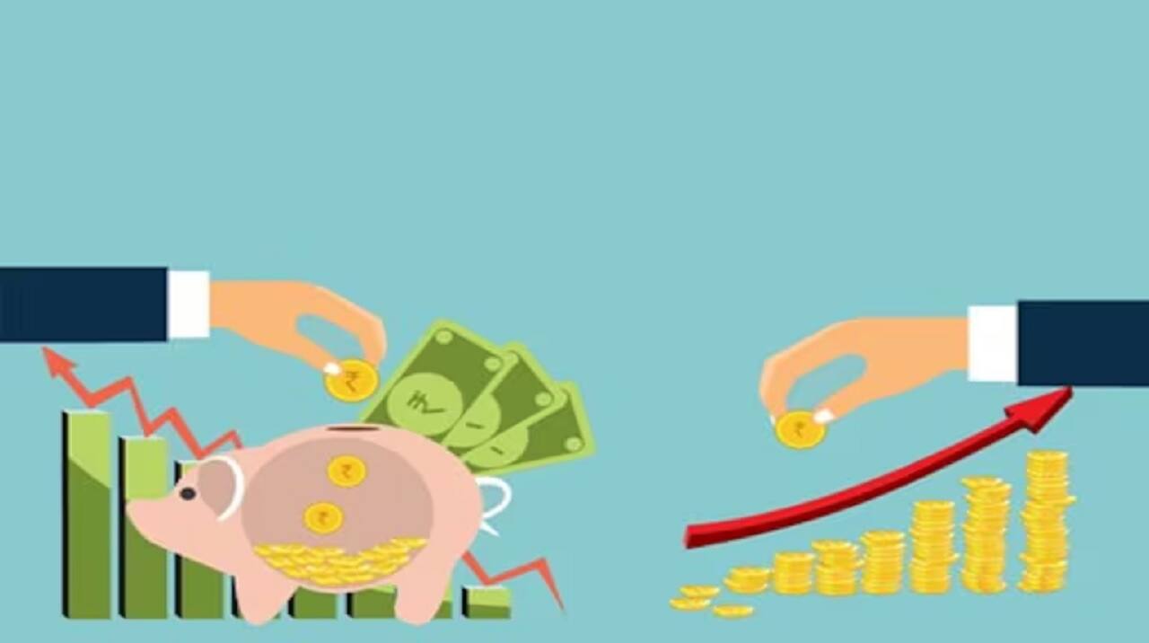 ELSS or Equity-Linked Savings Schemes don’t just help you save taxes; they also help you grow your wealth. ELSS offers Section 80C tax deduction benefits up to an investment of Rs 1.5 lakh, under the old tax regime. In return, your money is locked up for three years. Here’s an interesting fact. A Moneycontrol research show that ELSS proves just as handy in wealth creation as diversified equity fund over the long run. An analysis of 7-year returns over the last 13 years show that the ELSS schemes gave an annual return of 13.4 % while the Nifty 50 – TRI gave 12.8%. Here, we compiled the list of top ELSS based on the 7-year rolling returns calculated from the last 13-year period. Only schemes with at least 13 years’ track record were considered. 