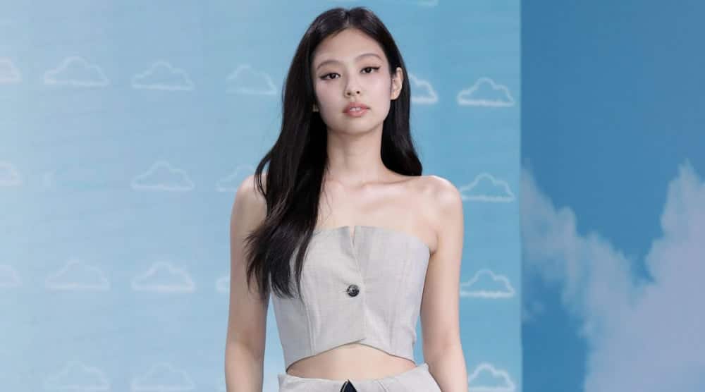 BLACKPINK's Jennie makes solo TikTok debut; dazzles fans with 'SOLO' performance - watch video