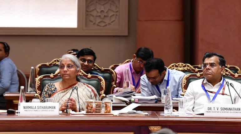 बजट 2024-25: वित्त मंत्री सीतारमण ने राज्य के वित्त मंत्रियों के साथ बजट पूर्व परामर्श बैठक की अध्यक्षता की
