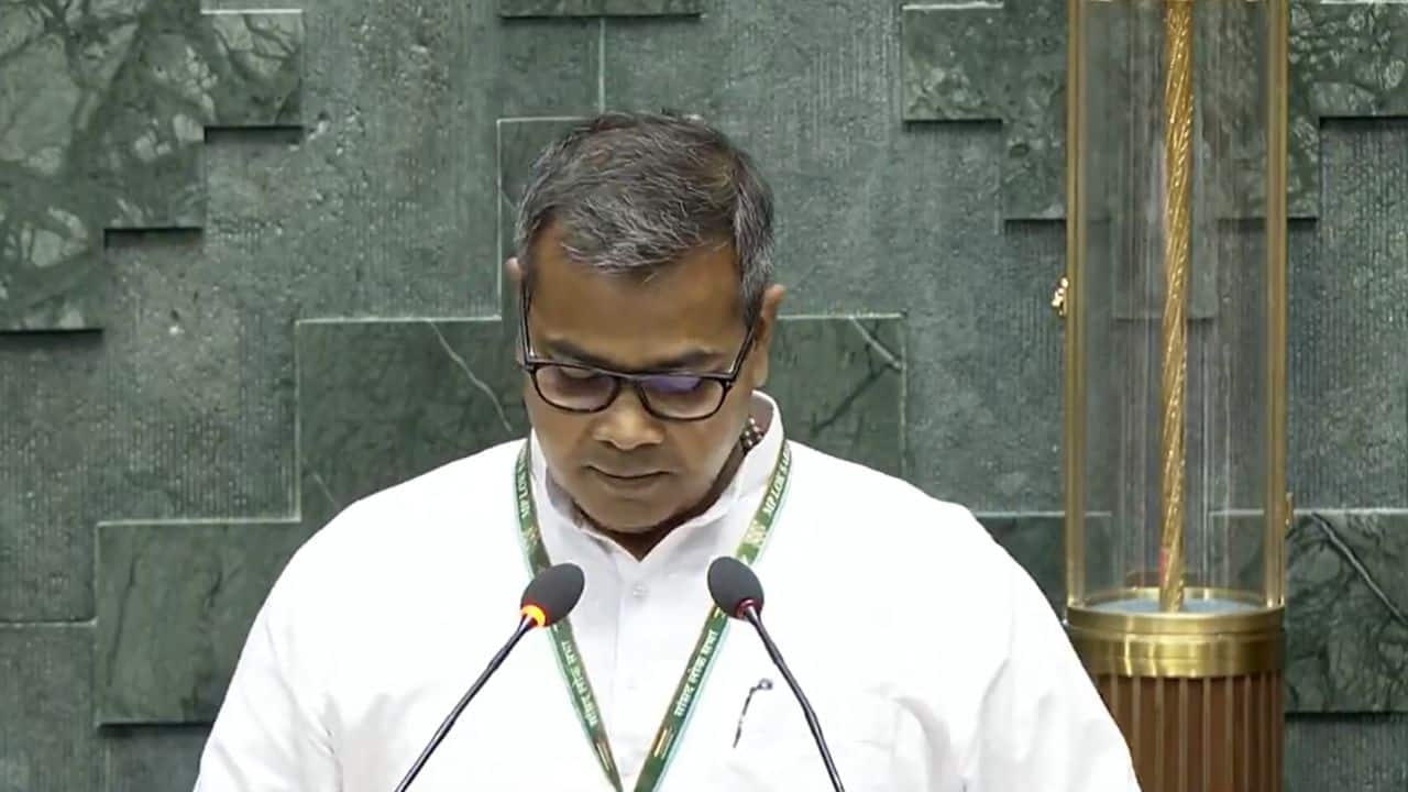Arun Bharti, (LJSP(RV) takes oath as Member of Parliament (Jamui (SC), Bihar) 